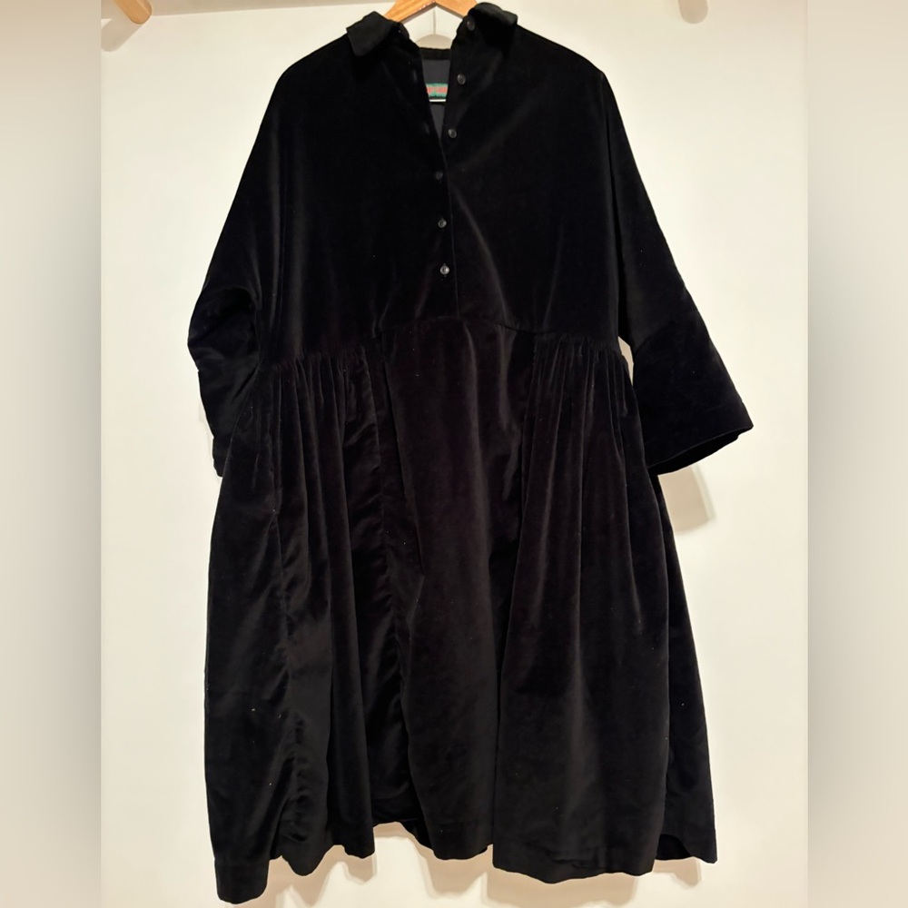 Black velour Casey Casey dress F/W 2022